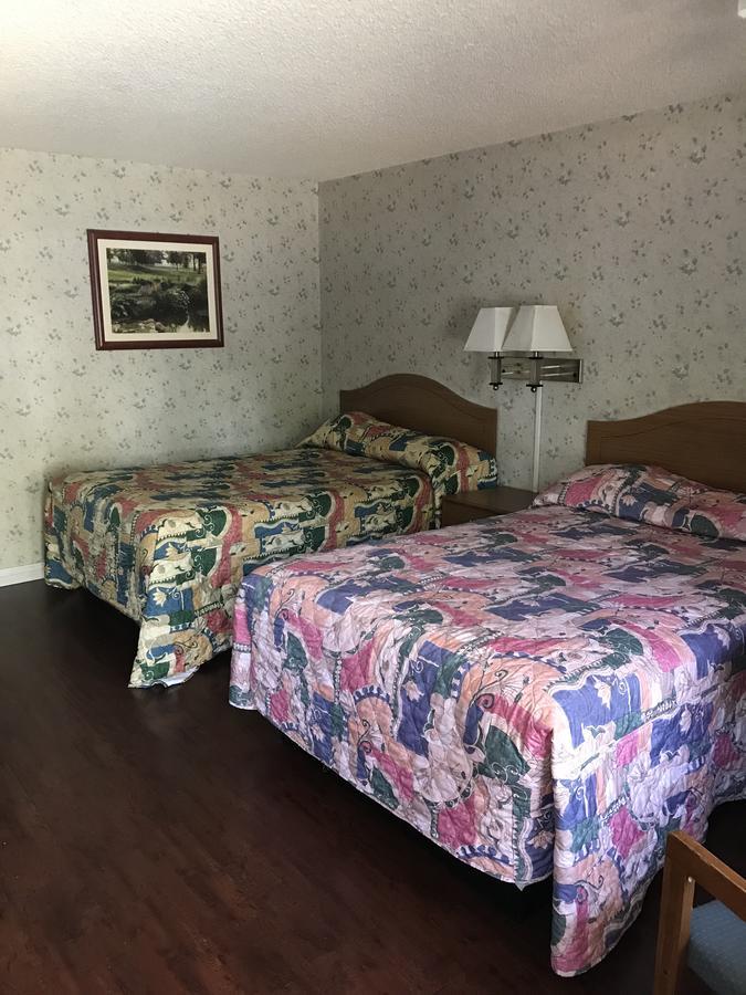 Akua Motor Hotel Anaheim Exterior photo